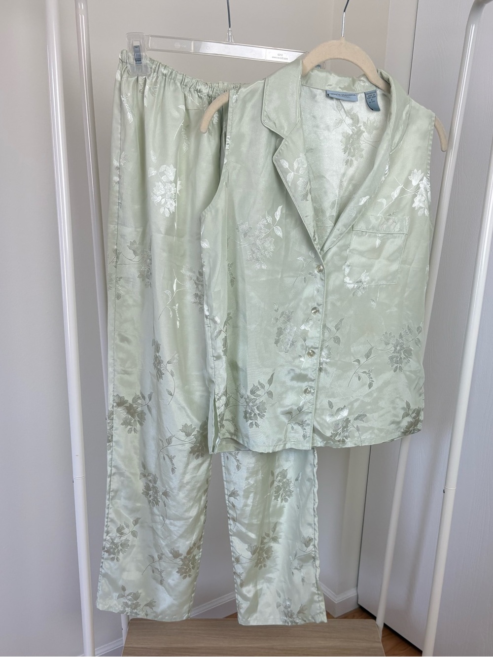 Valerie Stevens Floral Satin Pajama Set